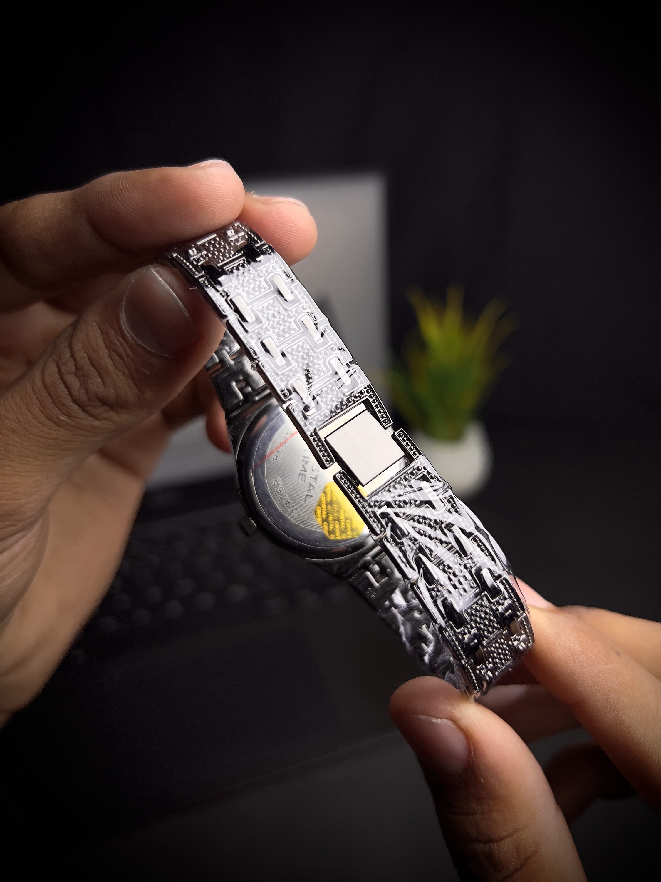 Crystal time - women watch