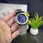 Patek phillipe nautilus front view with navy blue dialer