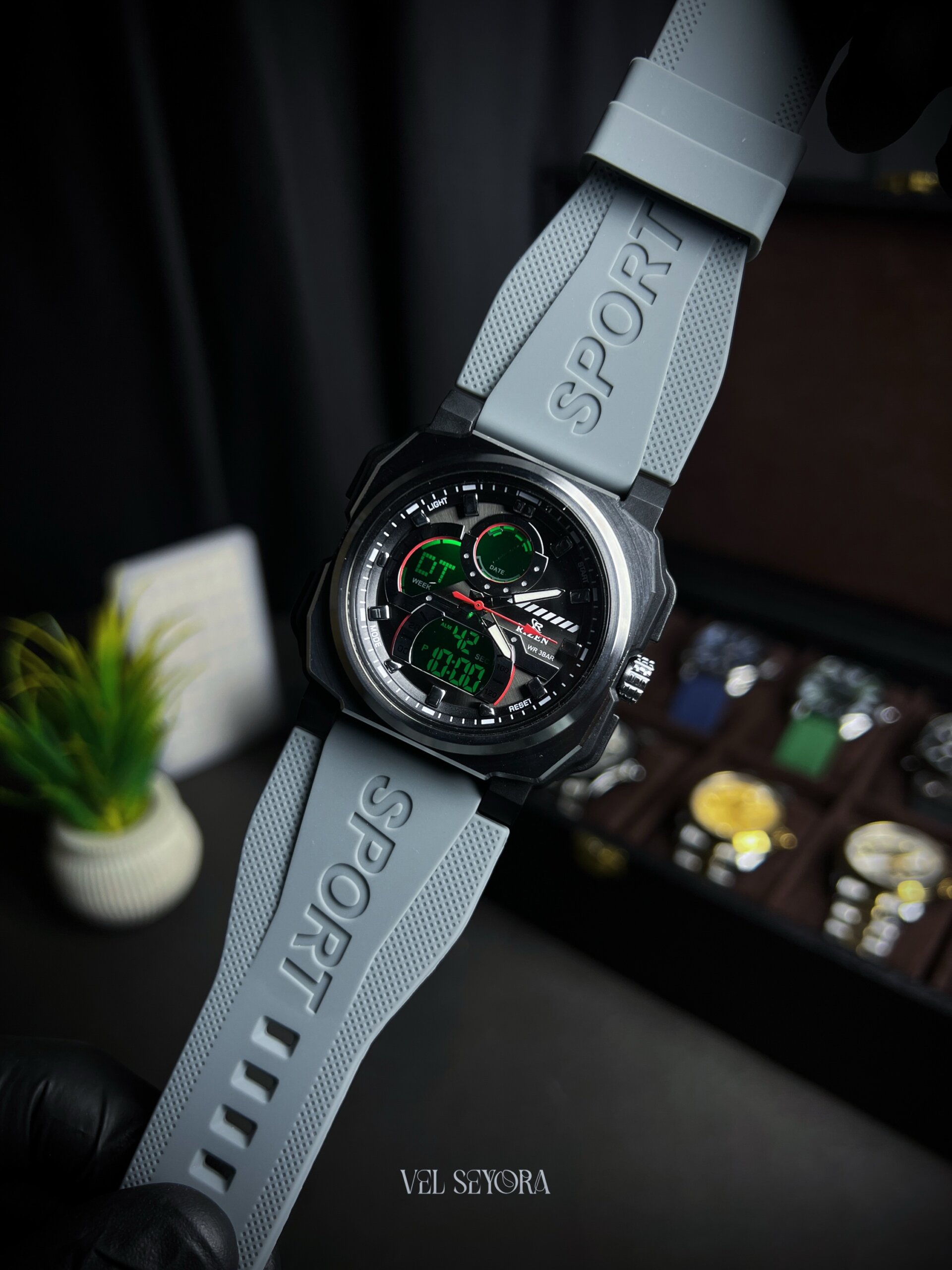 Rizen Sports Watch