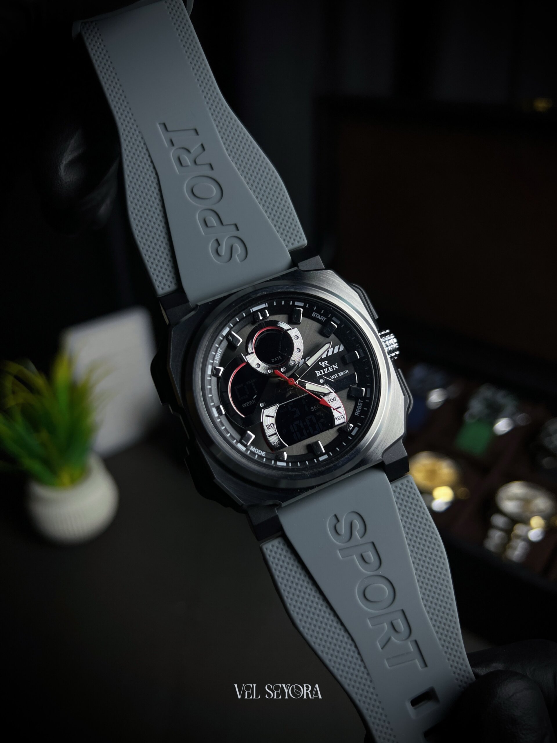 Rizen Sports Watch