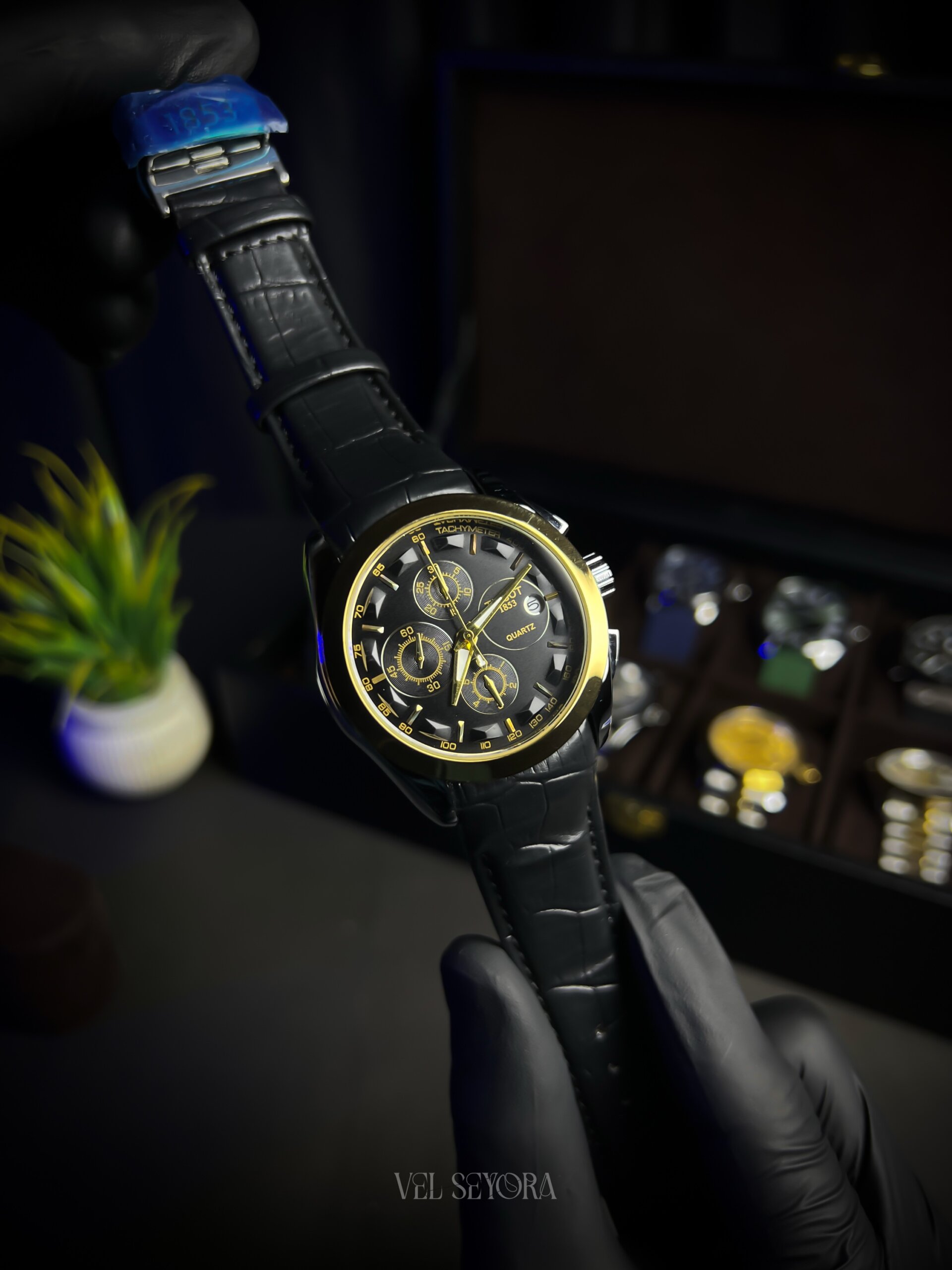 Tissot - chronograph